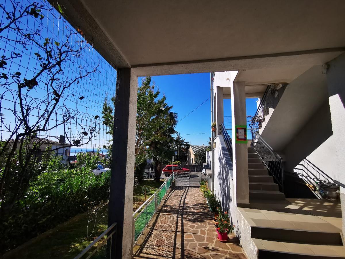 Anita Studio Apartment With Terrace Rijeka Eksteriør bilde