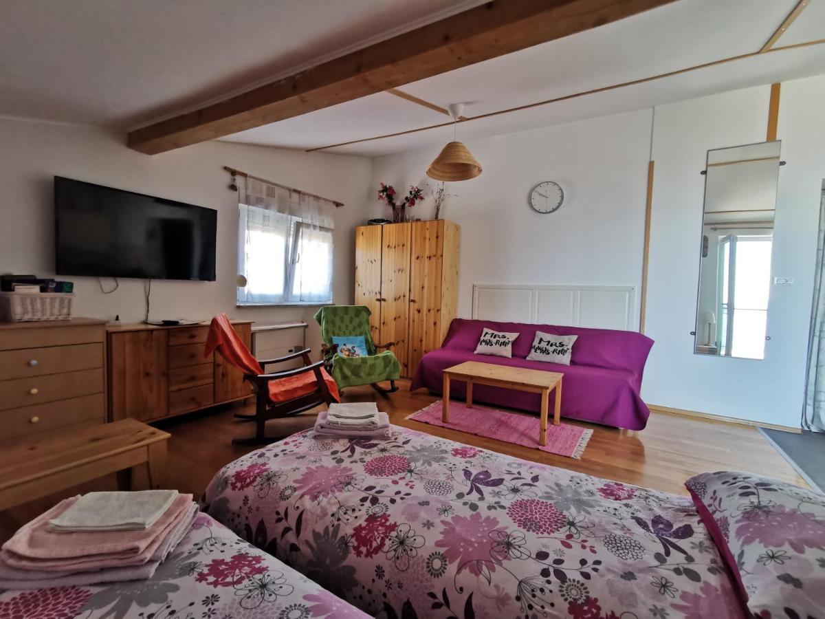 Anita Studio Apartment With Terrace Rijeka Eksteriør bilde