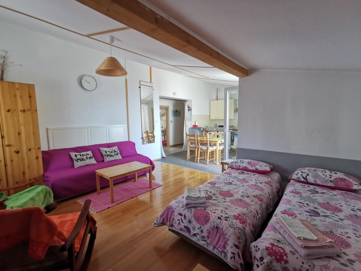Anita Studio Apartment With Terrace Rijeka Eksteriør bilde